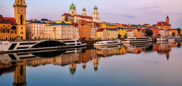 Blick auf die Altstadt von Passau © Boris Stroujko-fotolia.com