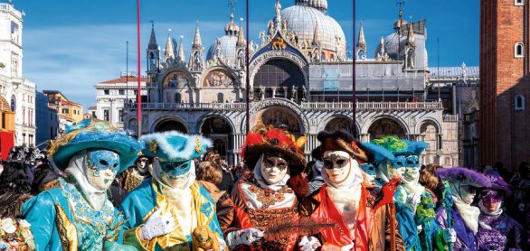 Colorful carnival masks at a traditional festival in Venice, Ita © Tomas Marek - stock.adobe.com
