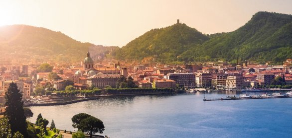 Como am Comer See © Sina Ettmer - stock.adobe.com